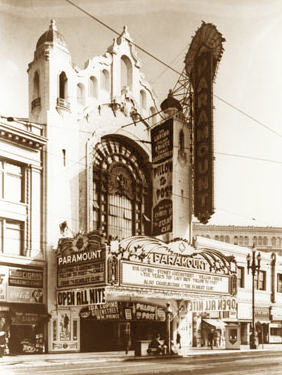 Photo of the Paramount Theater in San Francisco