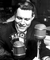 Lon Simmons at KSFO (Photo, Circa 1960)