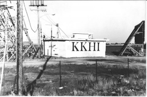 KKHI Transmitter Building (Photo)
