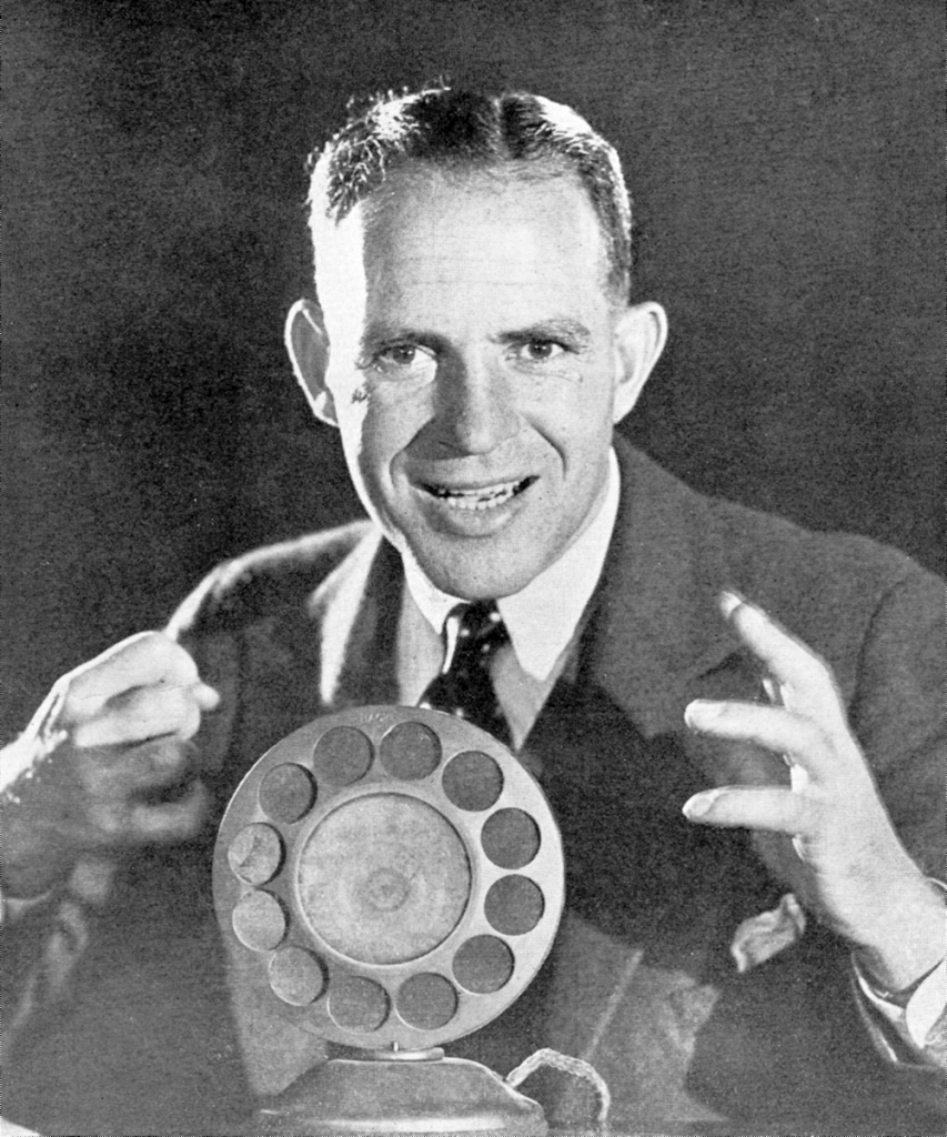 Ernie Smith at KFRC (Photo)