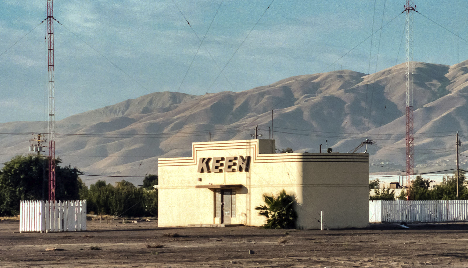 KEEN Transmitter Site (1990 Photo)